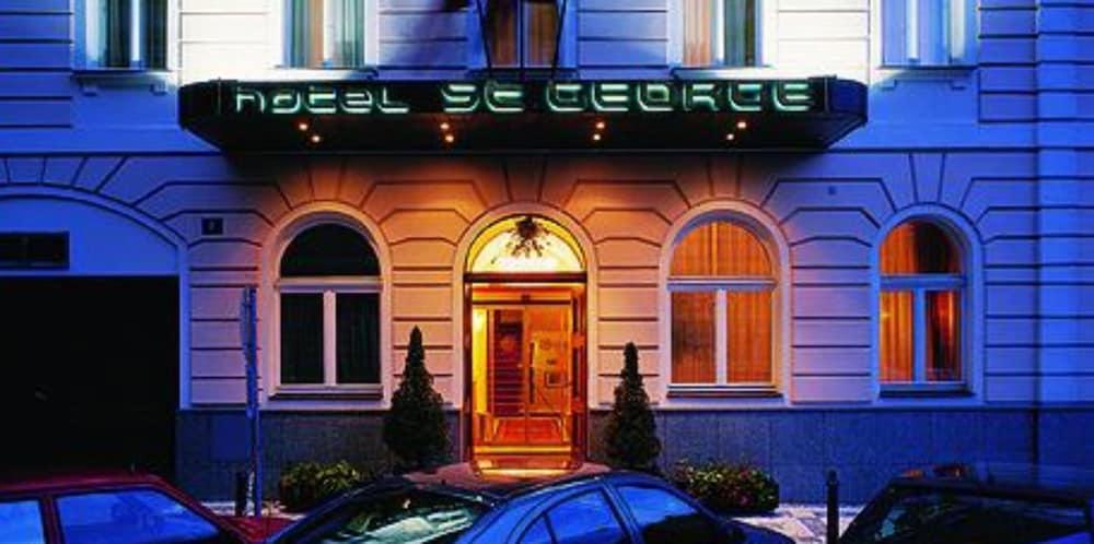 Hotel St George - Czech Leading Hotels Прага Екстер'єр фото